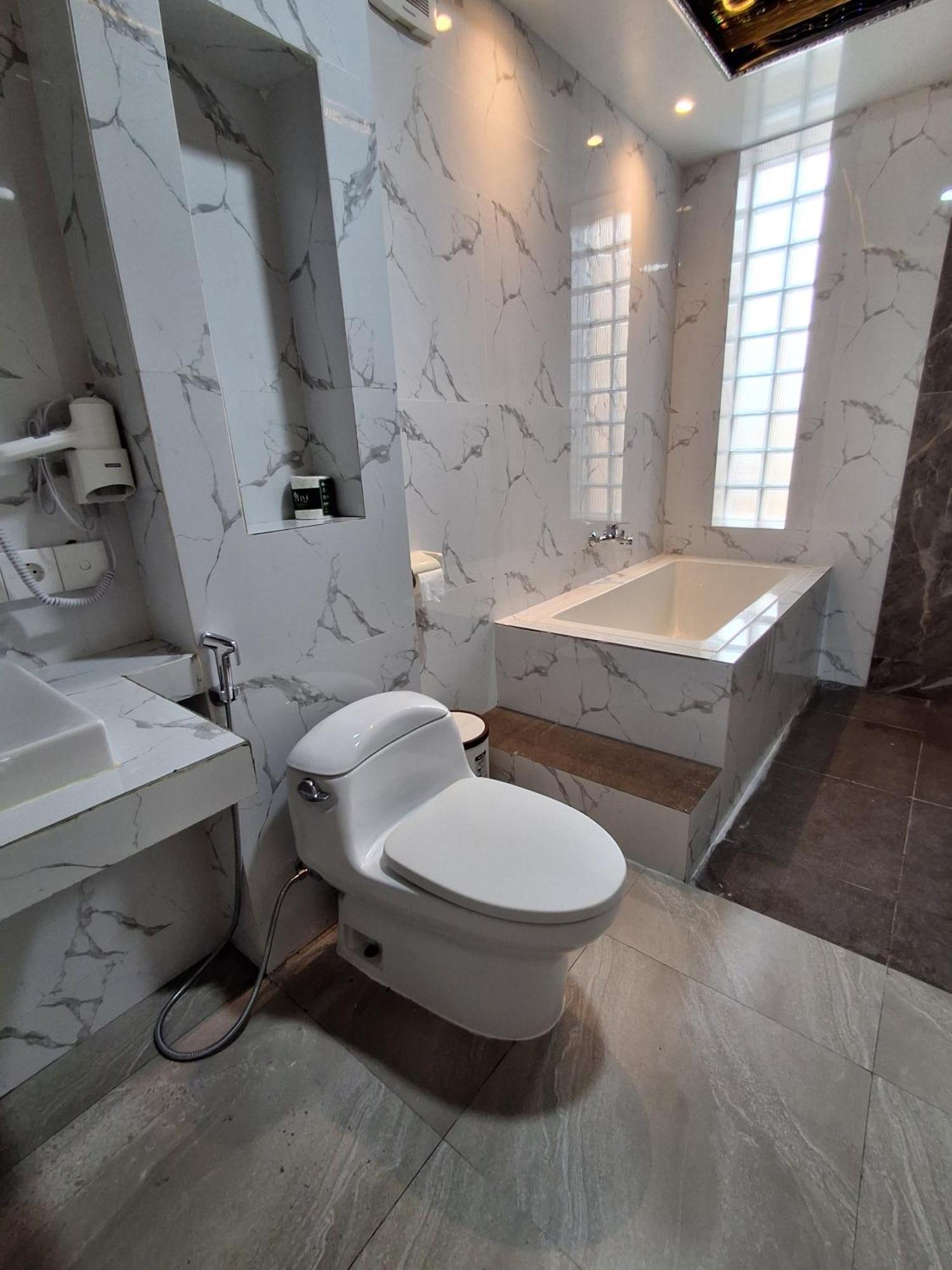Grand Daghan Cottage Batununggul Екстер'єр фото